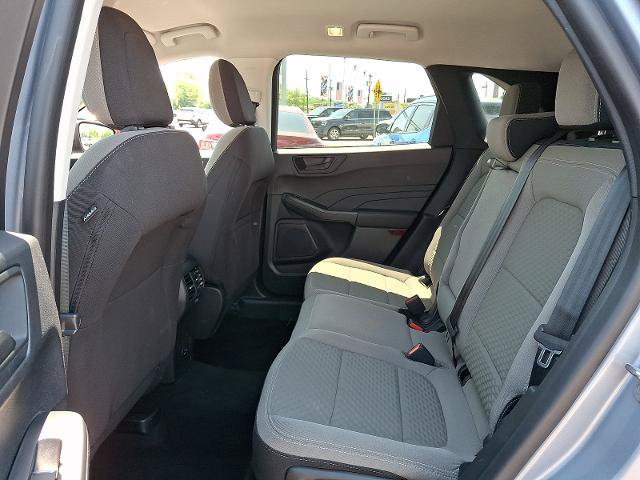 Certified 2022 Ford Escape SE w/ SE Sport Appearance Package AWD/4WD image 10