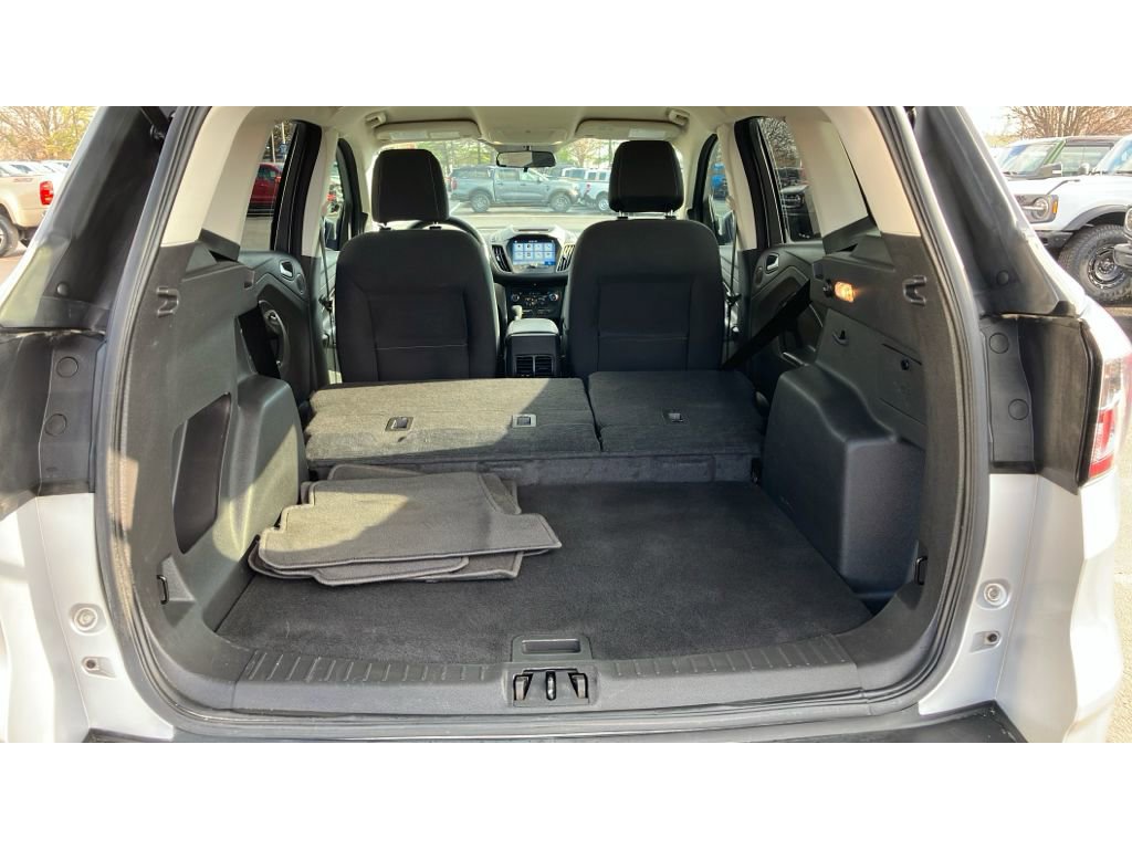 Certified 2017 Ford Escape SE w/ Equipment Group 201A image 32