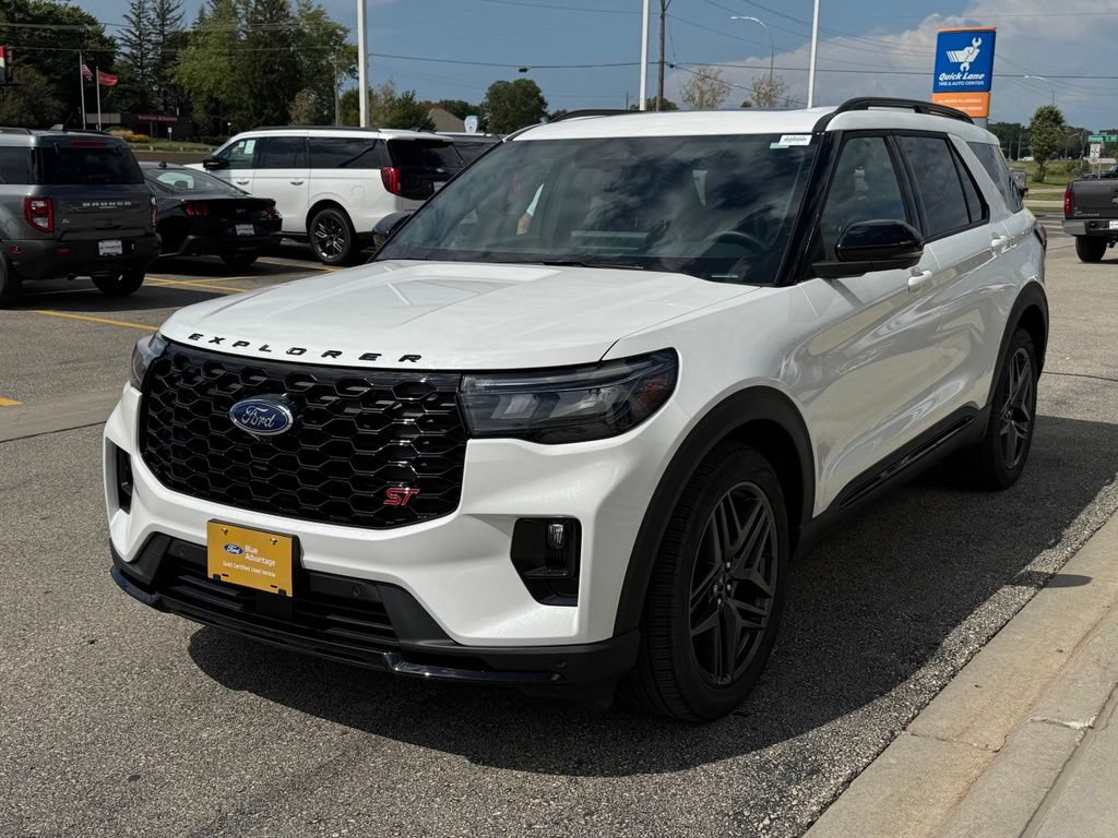 Certified 2025 Ford Explorer ST w/ Sun And Sound Package AWD/4WD image 43