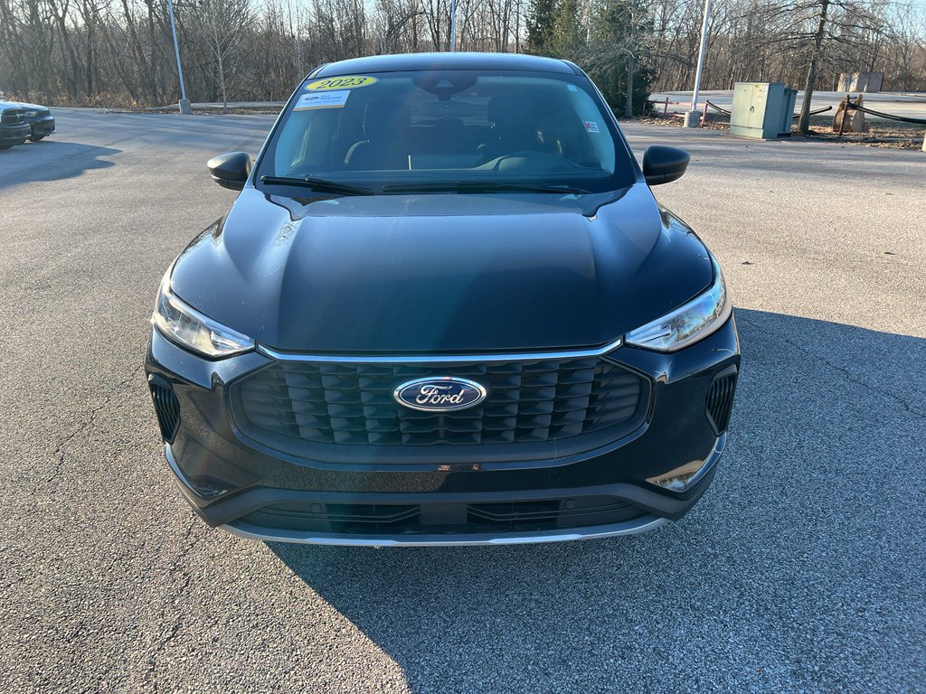 Certified 2023 Ford Escape Active w/ Tech Pack #1 image 2