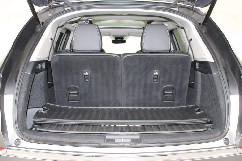 Used 2023 Acura MDX SH-AWD w/ Technology Package image 16