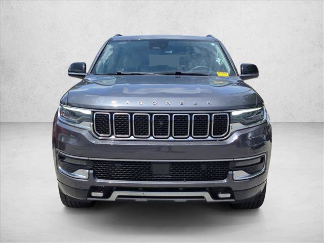 Used 2023 Jeep Wagoneer Series III w/ Premium Group I AWD/4WD image 2