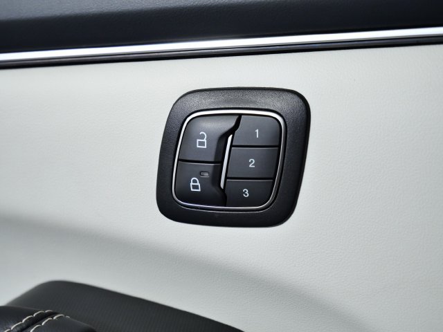 Certified 2024 Ford Mustang Mach-E Premium AWD/4WD image 27