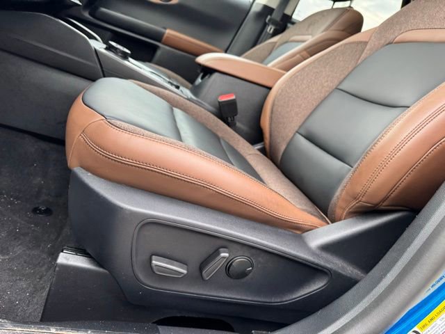 Certified 2025 Ford Bronco Sport Outer Banks w/ Outer Banks Tech Package+ AWD/4WD image 14