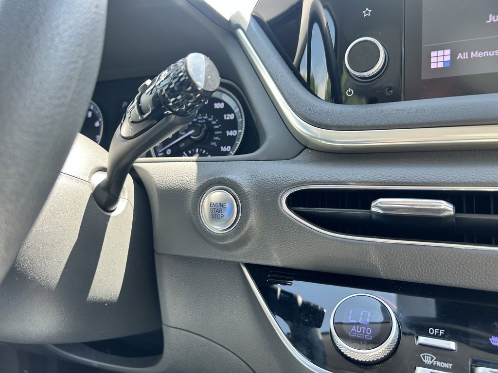 Used 2022 Hyundai Sonata SEL w/ Cargo Package image 11