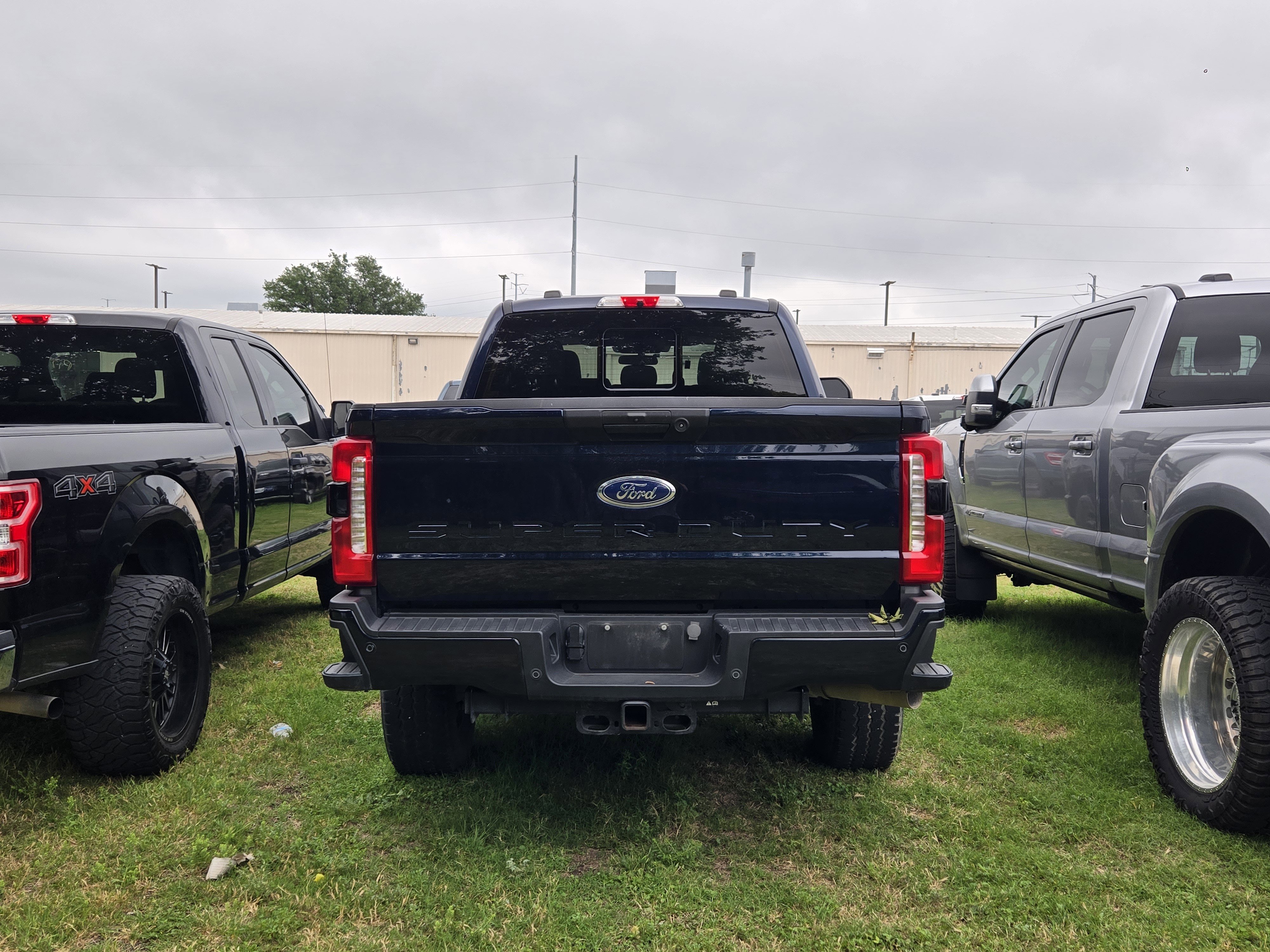 Certified 2023 Ford F250 XL w/ STX Appearance Package AWD/4WD image 5