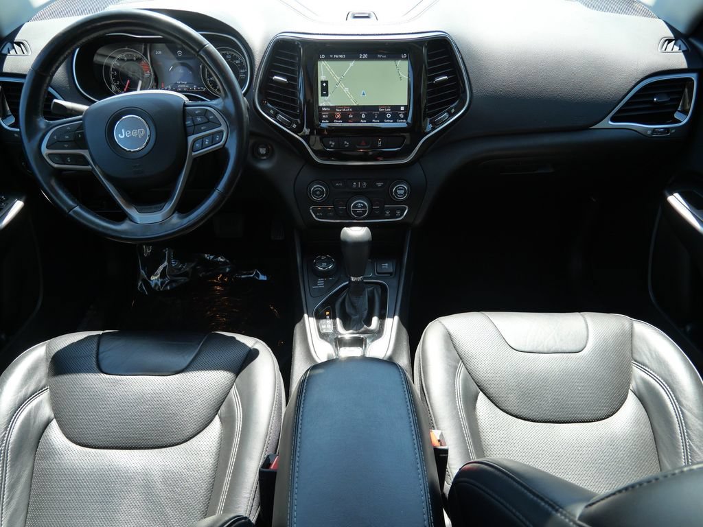 Used 2021 Jeep Cherokee Limited w/ Elite Package AWD/4WD image 17