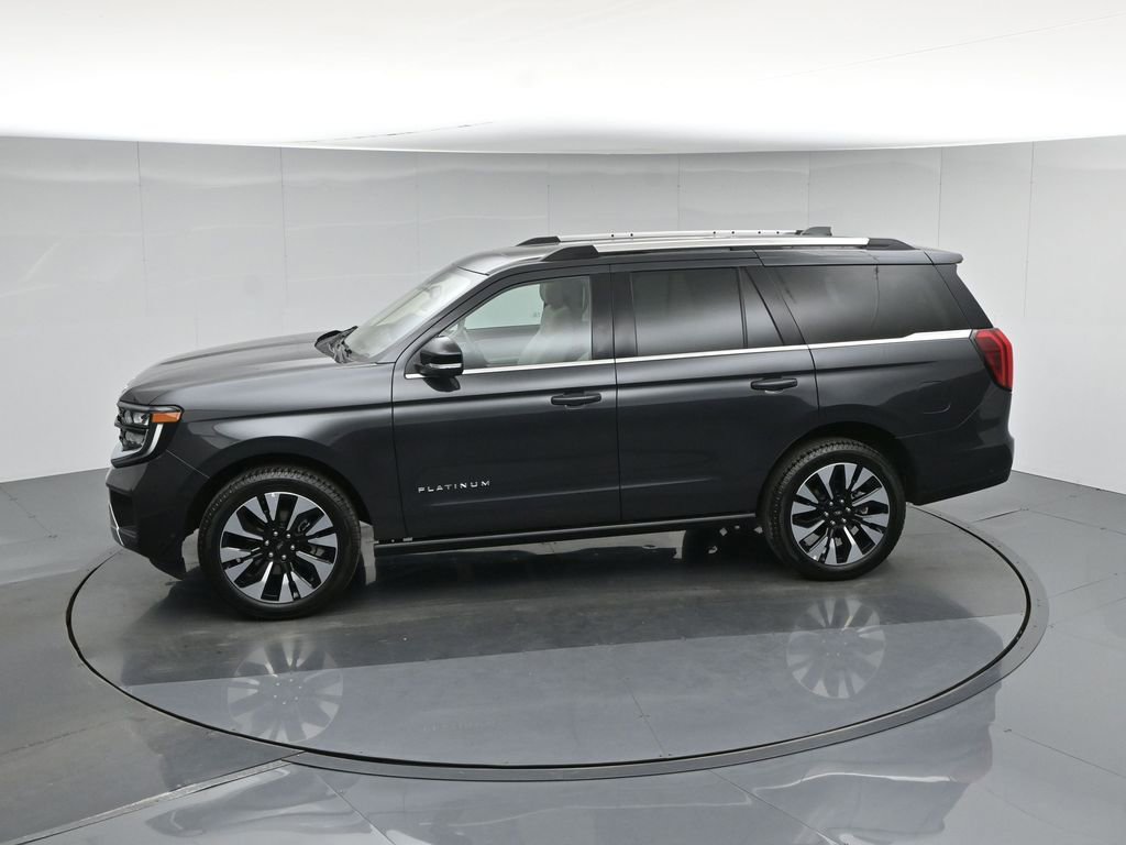 Certified 2025 Ford Expedition Platinum w/ Driver's Package AWD/4WD image 50