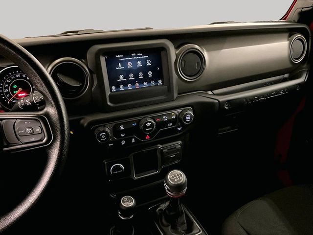 Used 2022 Jeep Wrangler Sport AWD/4WD image 6