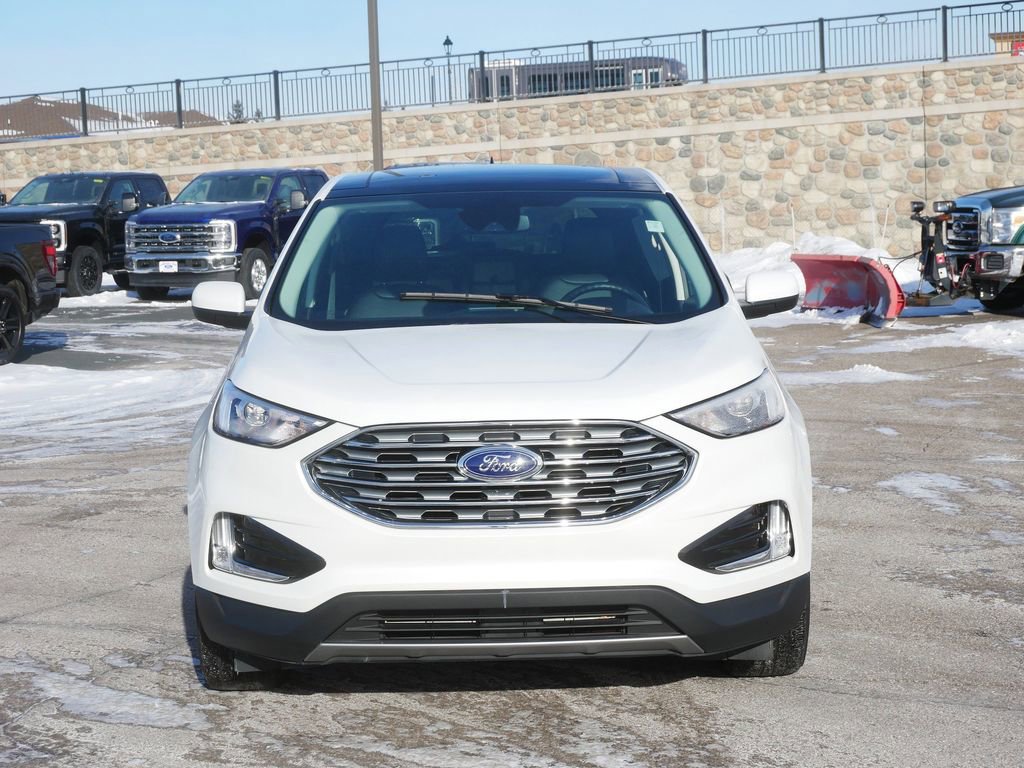 Certified 2022 Ford Edge SEL w/ Convenience Package image 2