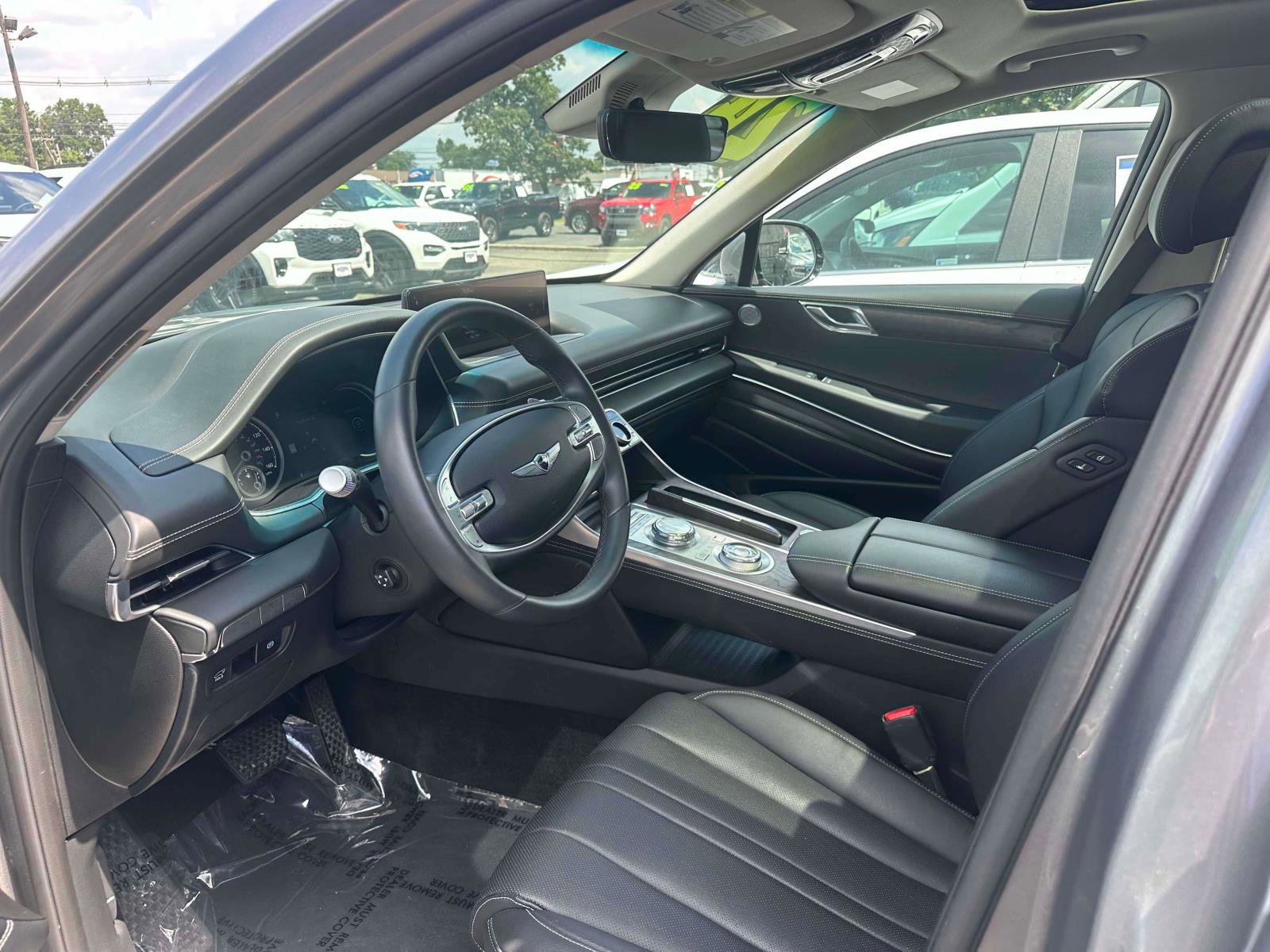 Used 2024 Genesis GV80 3.5T image 14