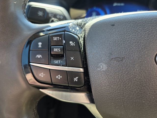 Certified 2021 Ford Explorer Platinum w/ Equipment Group 601A image 28