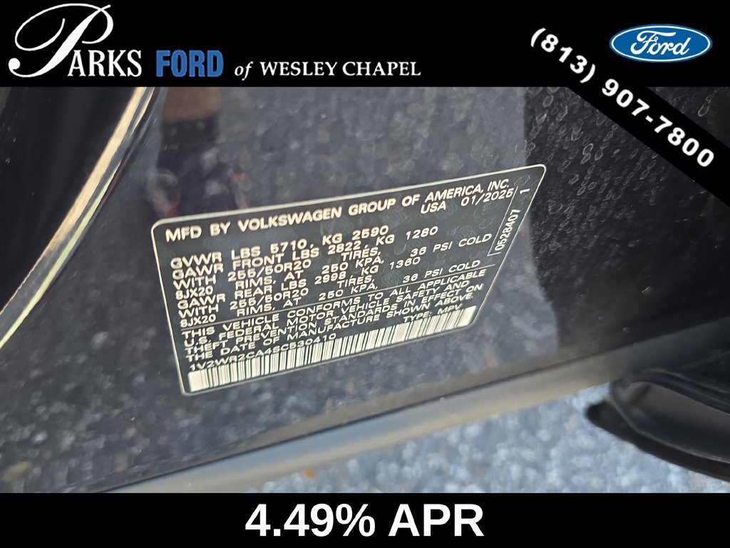 Used 2025 Volkswagen Atlas SE FWD image 34