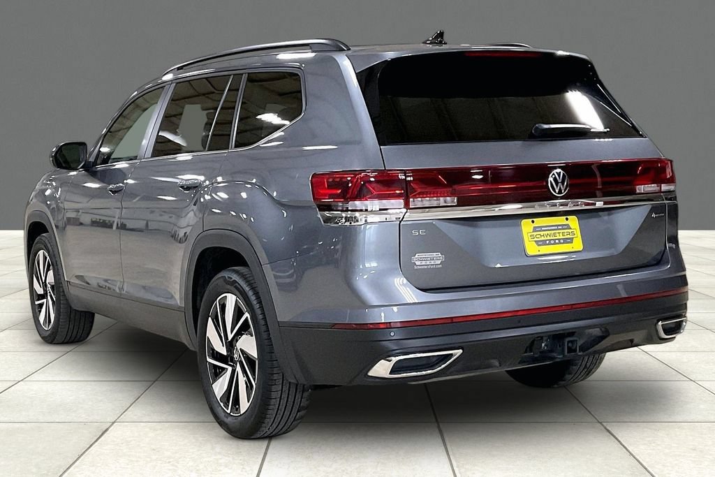 Used 2025 Volkswagen Atlas SE AWD/4WD image 11