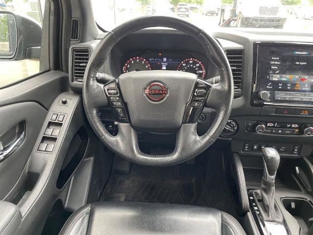 Used 2022 Nissan Frontier PRO-4X w/ Pro-4X Premium Package AWD/4WD image 13