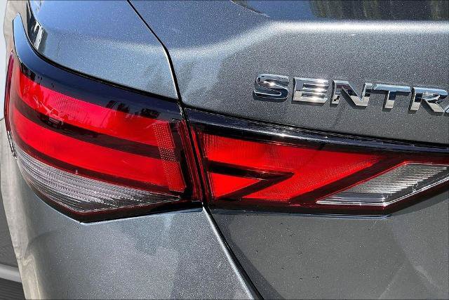 Used 2024 Nissan Sentra SV FWD image 30