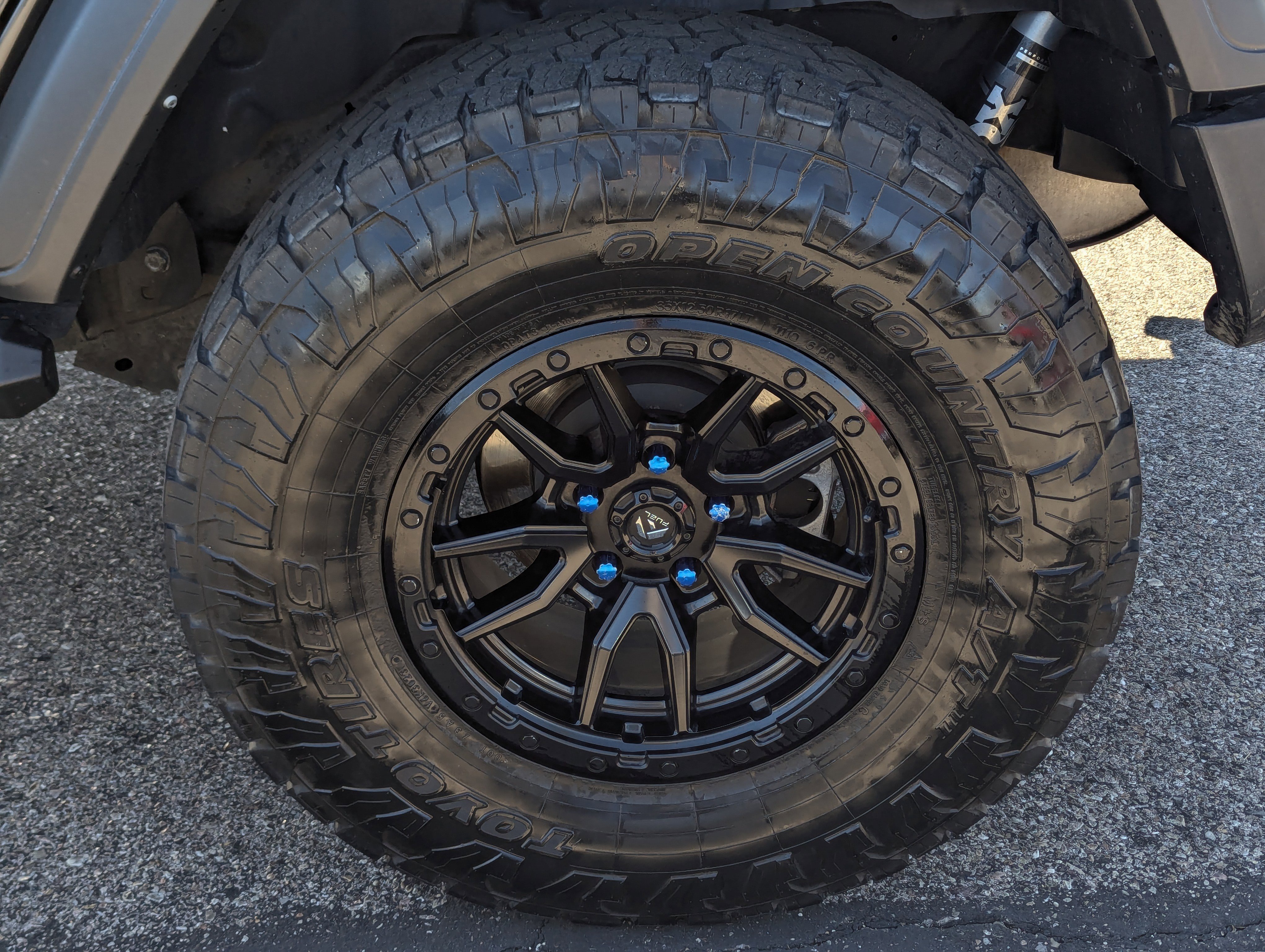 Used 2024 Jeep Wrangler Sport S image 7