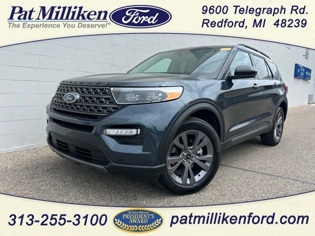 Certified 2024 Ford Explorer XLT w/ Equipment Group 202A AWD/4WD image 1