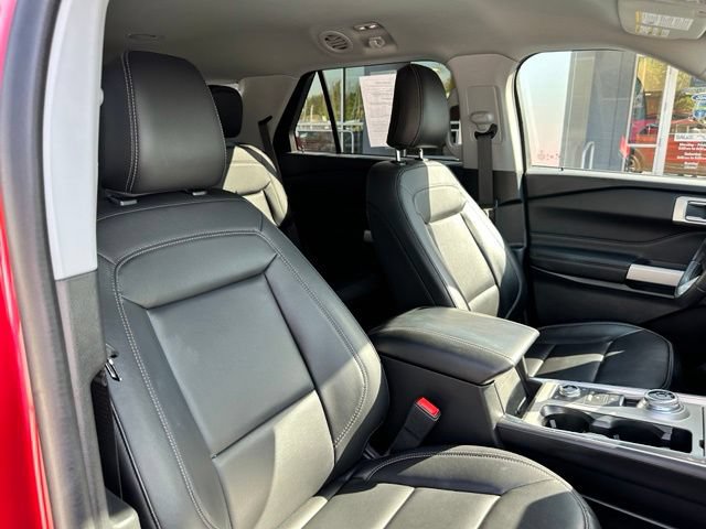 Certified 2023 Ford Explorer XLT w/ Equipment Group 202A AWD/4WD image 54