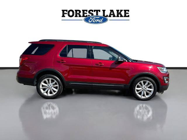 Certified 2017 Ford Explorer XLT w/ Equipment Group 202A AWD/4WD image 7