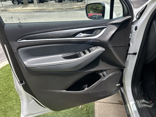 Used 2022 Buick Enclave Premium FWD image 8