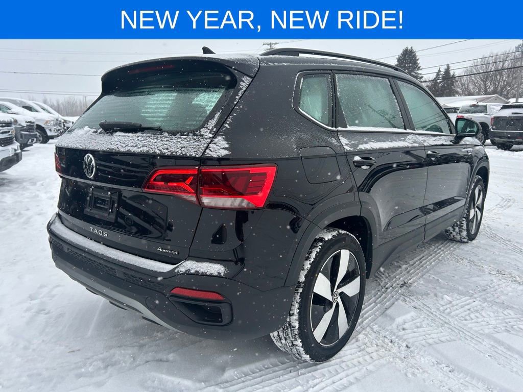 Used 2024 Volkswagen Taos S image 6