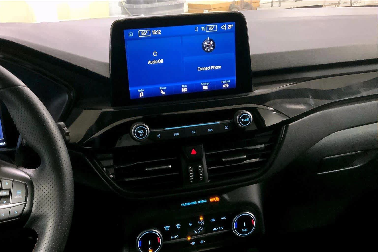 Certified 2025 Ford Escape ST-Line AWD/4WD image 9