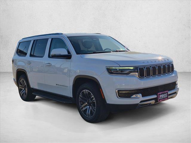 Used 2022 Jeep Wagoneer Series III w/ Rear Seat Video Group 1 AWD/4WD image 3