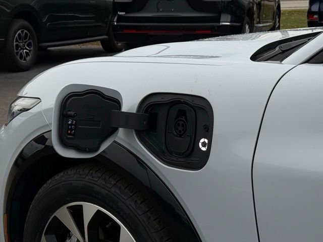 Certified 2023 Ford Mustang Mach-E Premium image 52