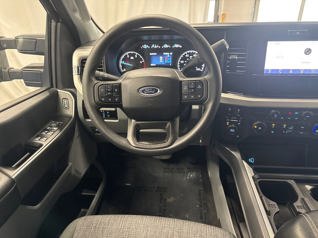 Certified 2025 Ford F350 XLT AWD/4WD image 13