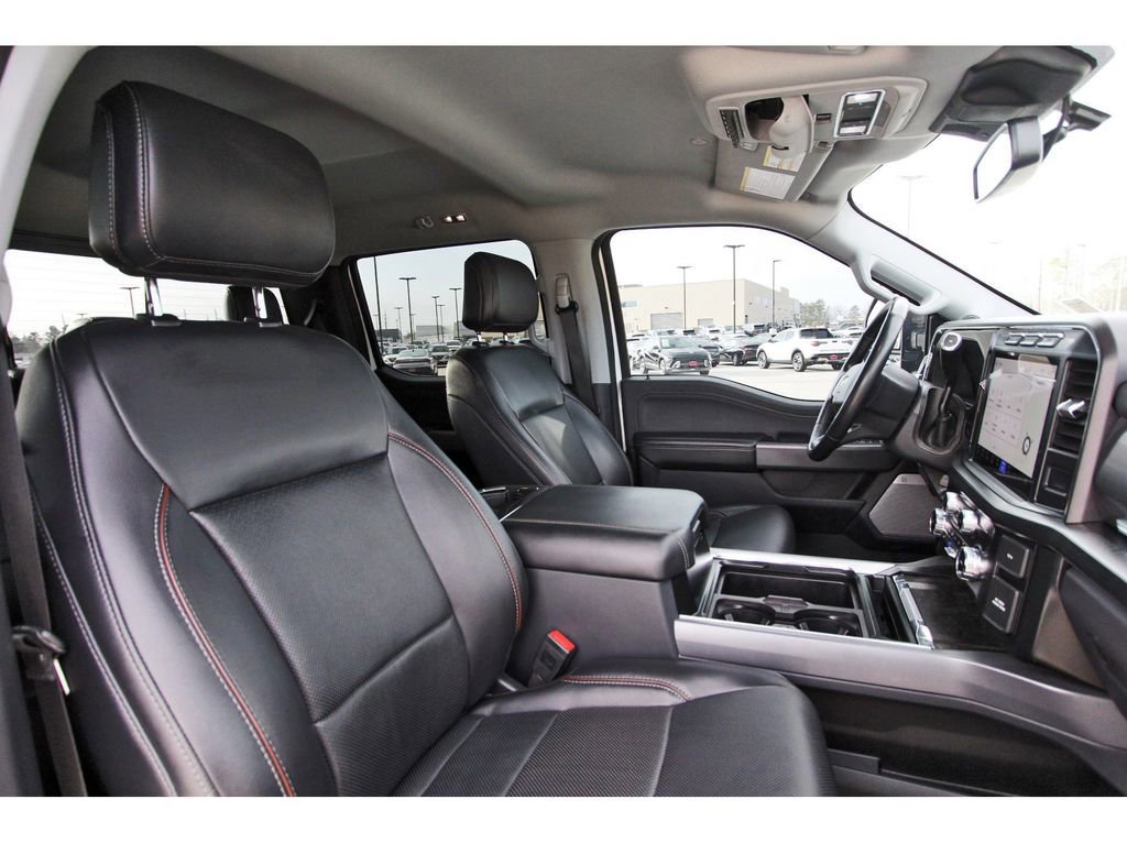 Certified 2024 Ford F250 Lariat w/ Sport Appearance Package image 26