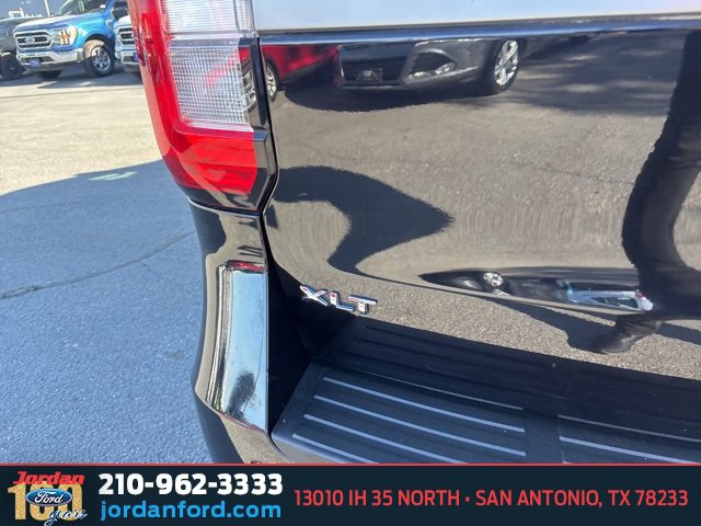 Certified 2024 Ford Expedition Max XLT image 7