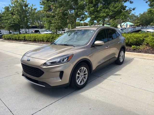 Certified 2021 Ford Escape SE w/ Convenience Package FWD image 1