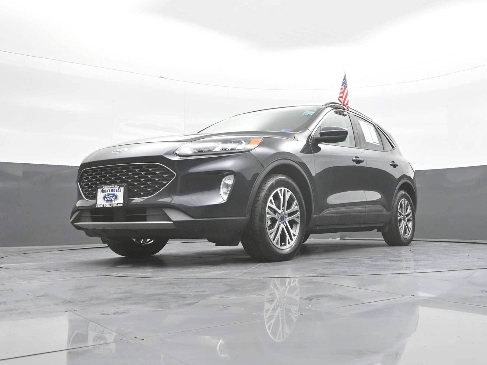 Certified 2022 Ford Escape SEL w/ Technology Package AWD/4WD image 38