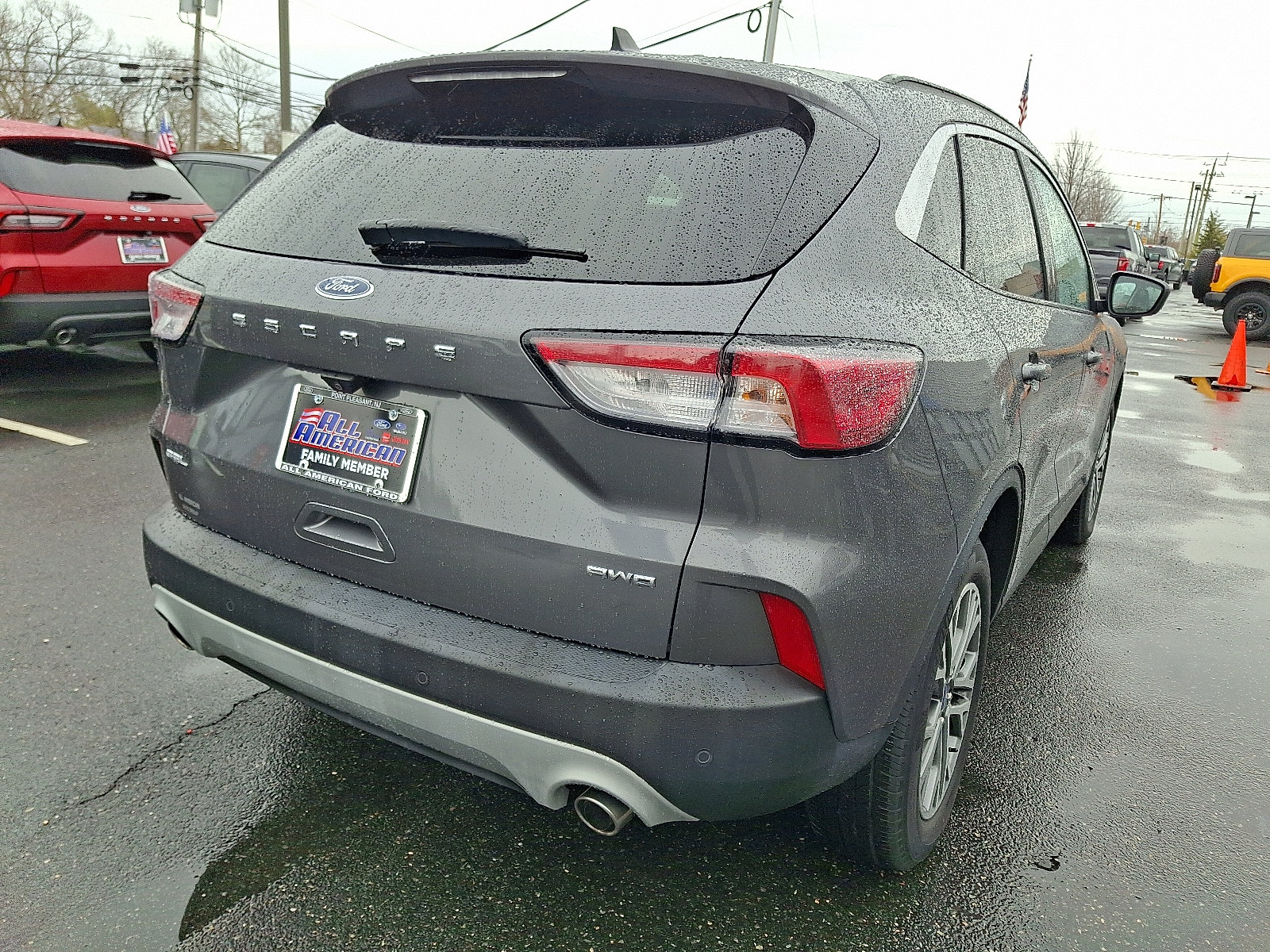 Certified 2022 Ford Escape SEL AWD/4WD image 10