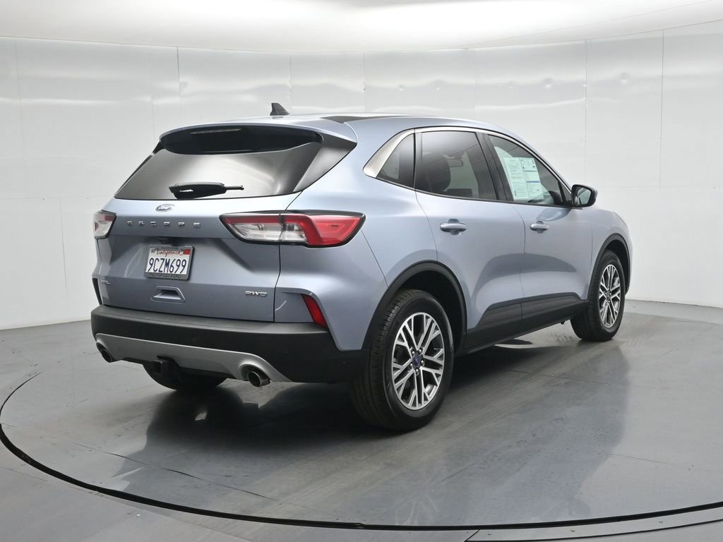 Certified 2022 Ford Escape SEL w/ Class II Trailer Tow Package image 15