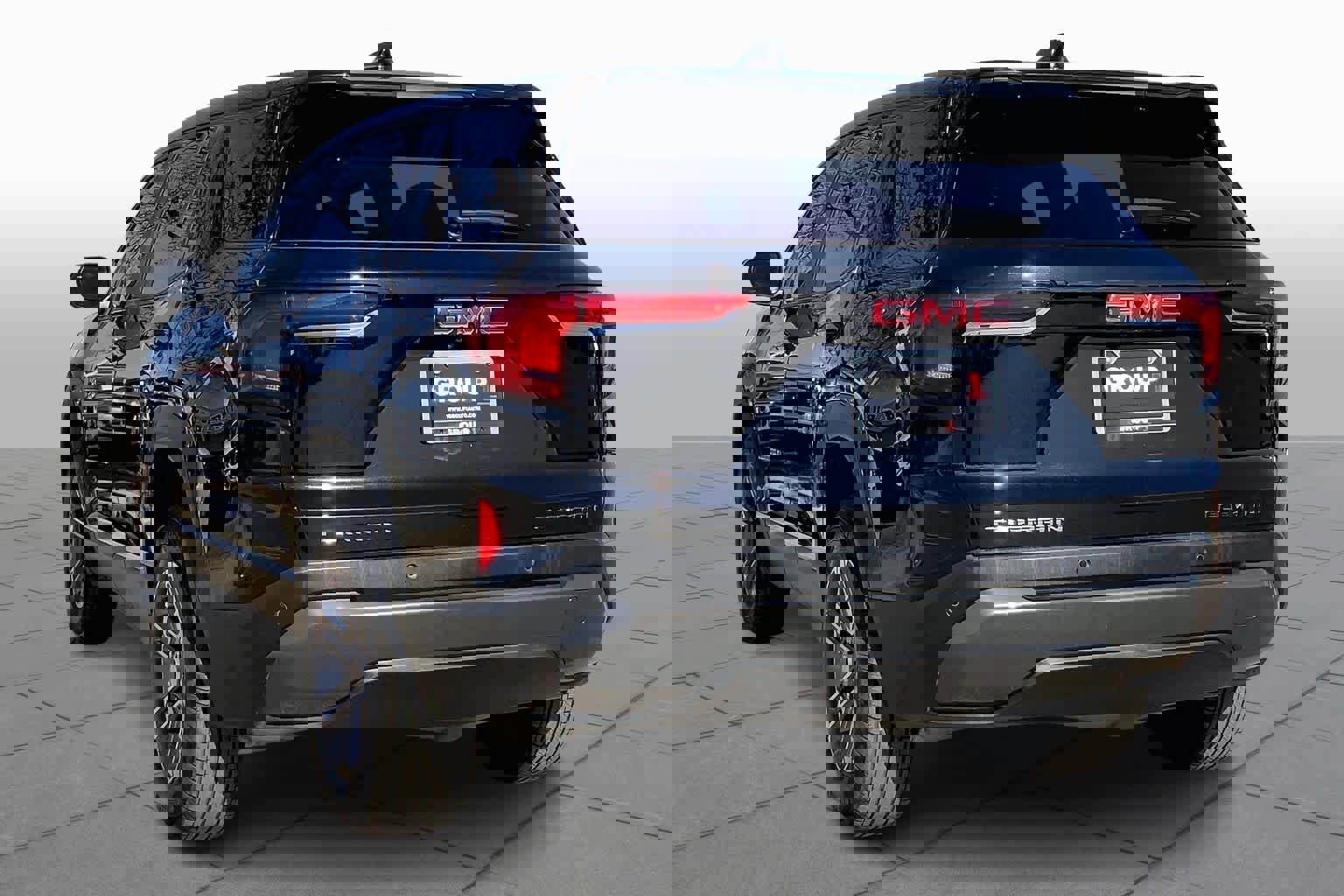 Used 2026 GMC Terrain Elevation image 4