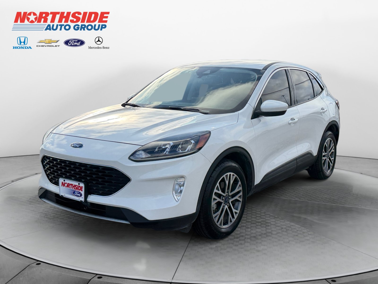 Certified 2022 Ford Escape SEL AWD/4WD image 3