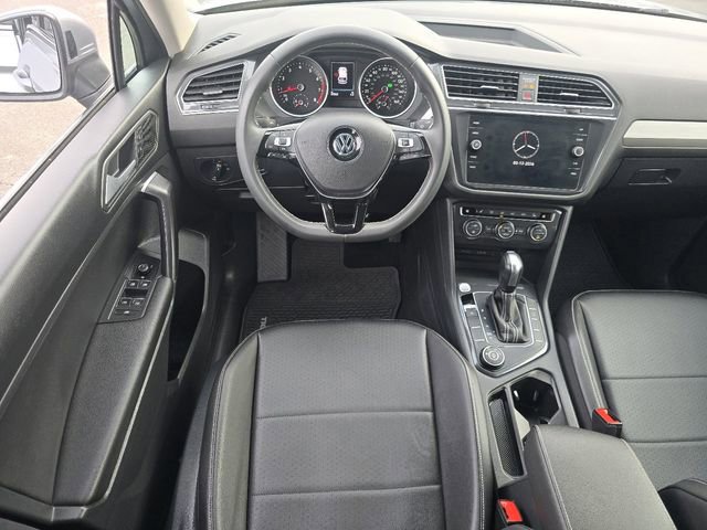 Used 2021 Volkswagen Tiguan SE image 22