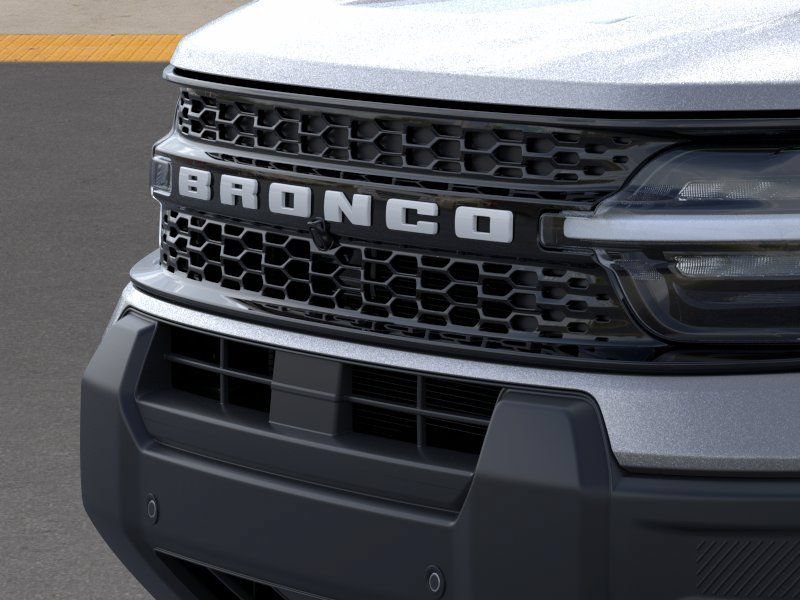 Certified 2025 Ford Bronco Sport Outer Banks w/ Outer Banks Tech Package+ AWD/4WD image 17