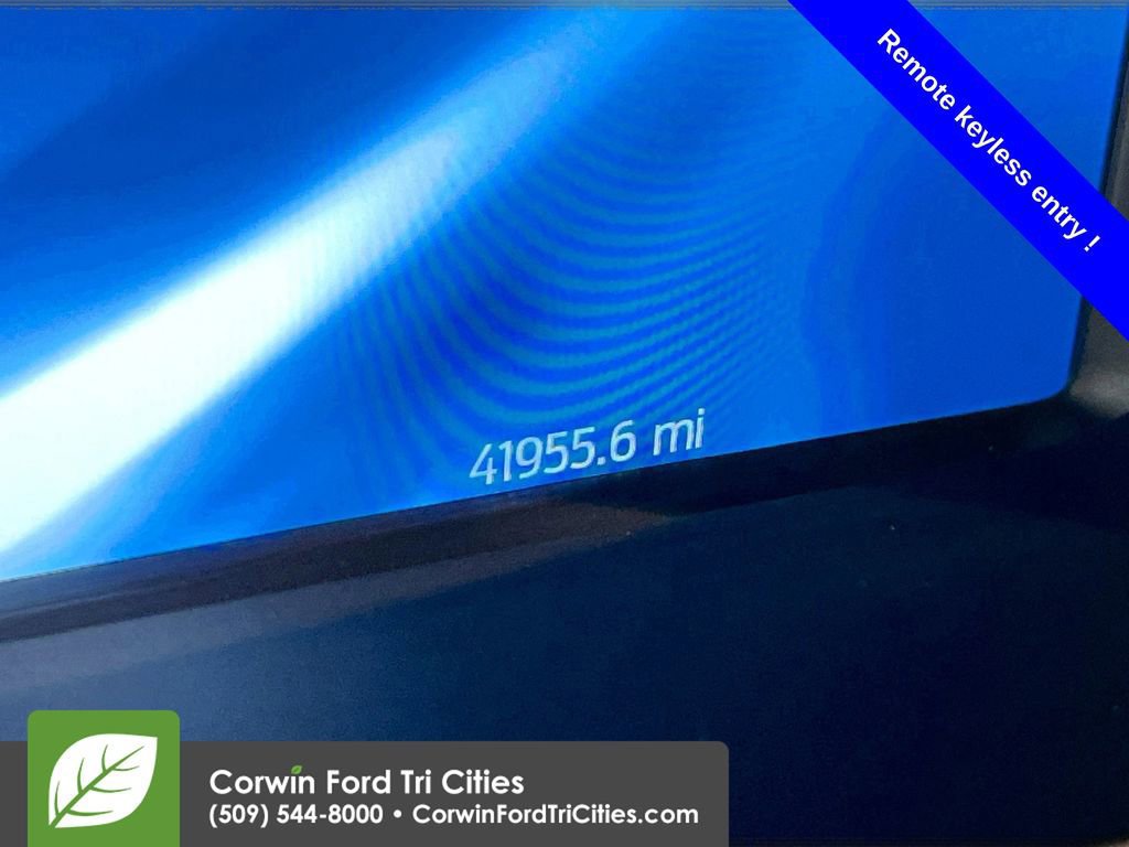 Certified 2023 Ford F350 Lariat w/ Chrome Package image 9