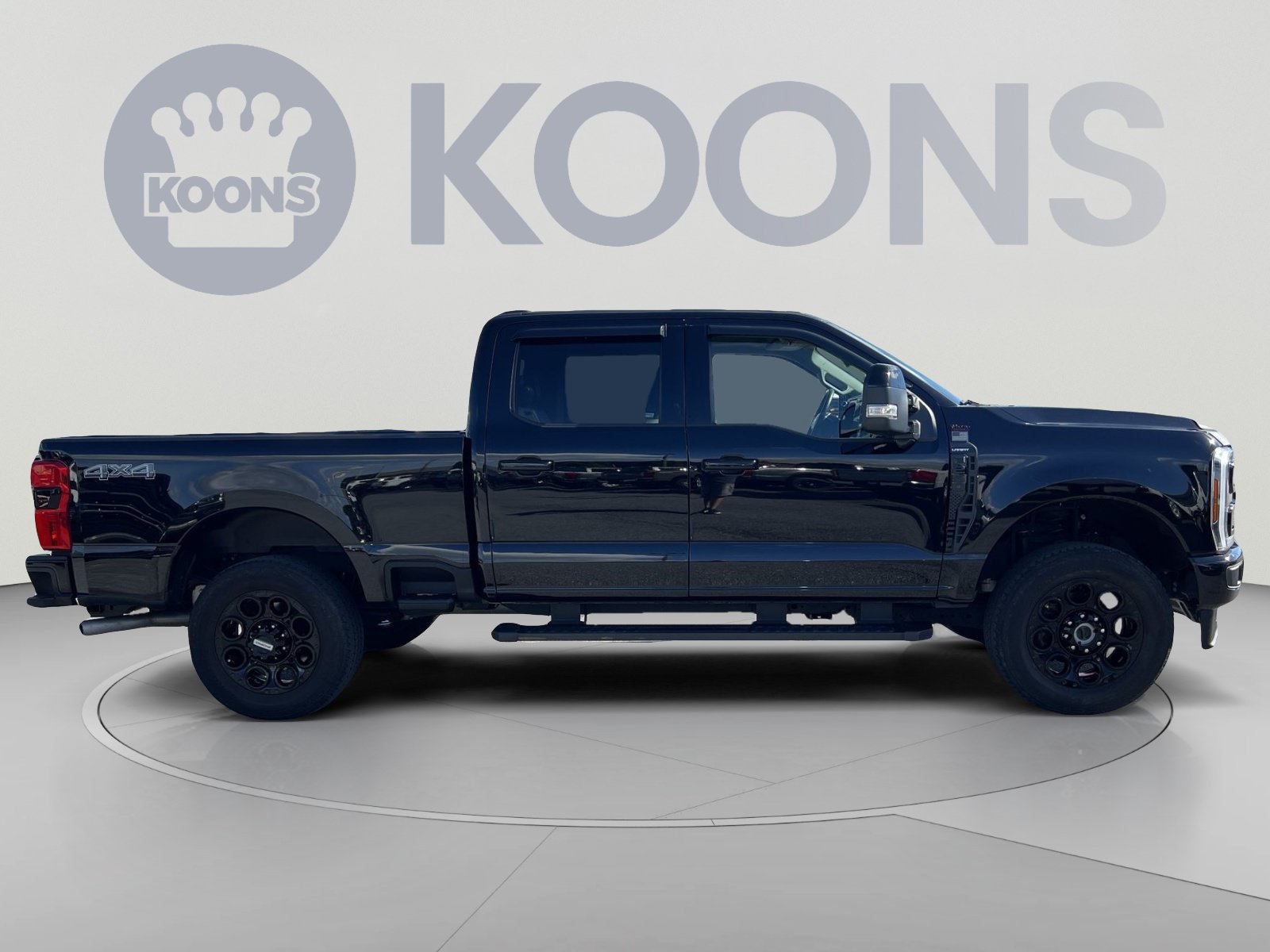 Certified 2025 Ford F250 Lariat w/ Black Appearance Package AWD/4WD image 8