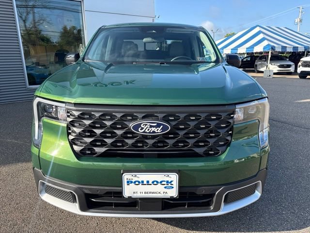 Certified 2025 Ford Maverick Lariat w/ 4K Tow Package AWD/4WD image 3