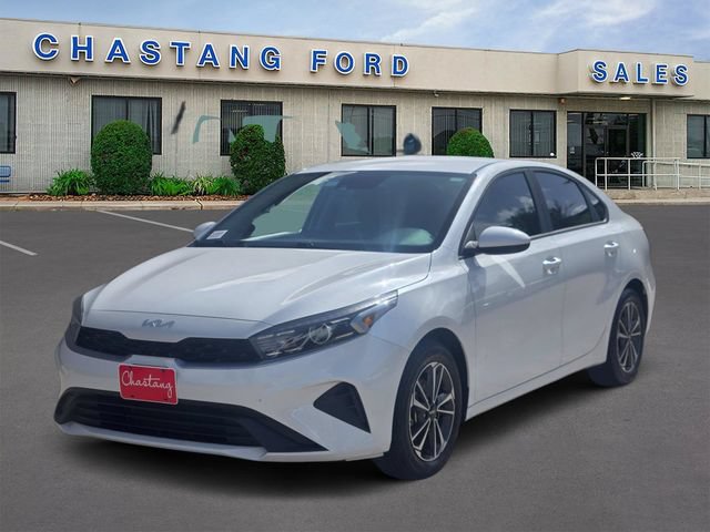 Used 2024 Kia Forte LXS