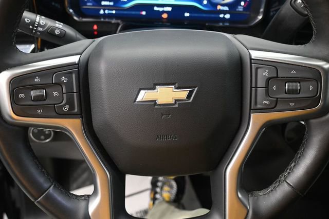 Used 2024 Chevrolet Silverado 1500 LT AWD/4WD image 10