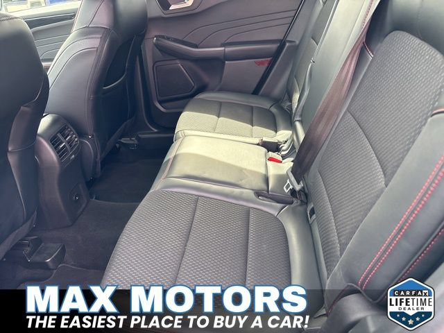 Certified 2025 Ford Escape ST-Line FWD image 11