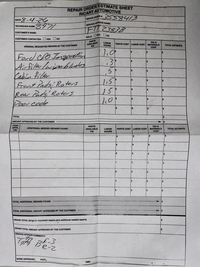 Certified 2021 Ford Explorer XLT w/ Equipment Group 202A AWD/4WD image 5