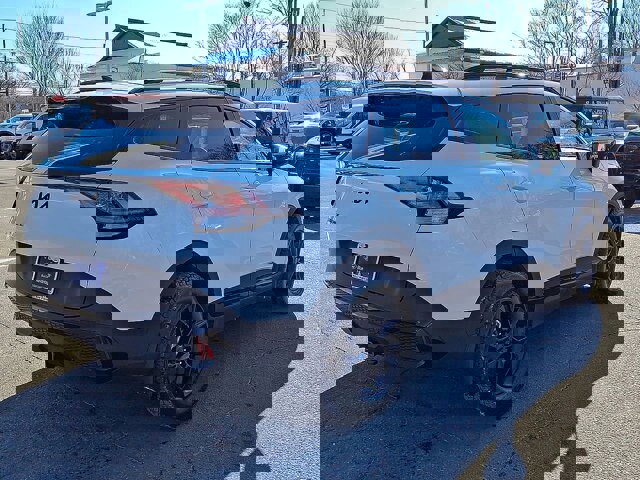 Used 2025 Kia Sportage X-Pro image 10