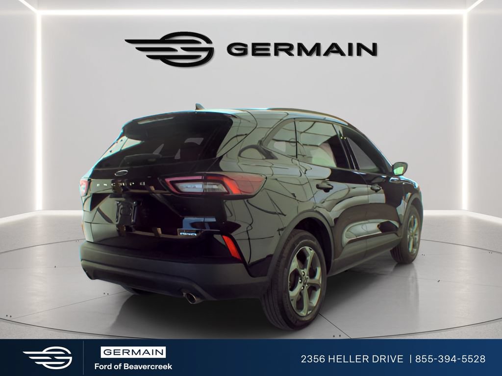 Certified 2025 Ford Escape ST-Line AWD/4WD image 9