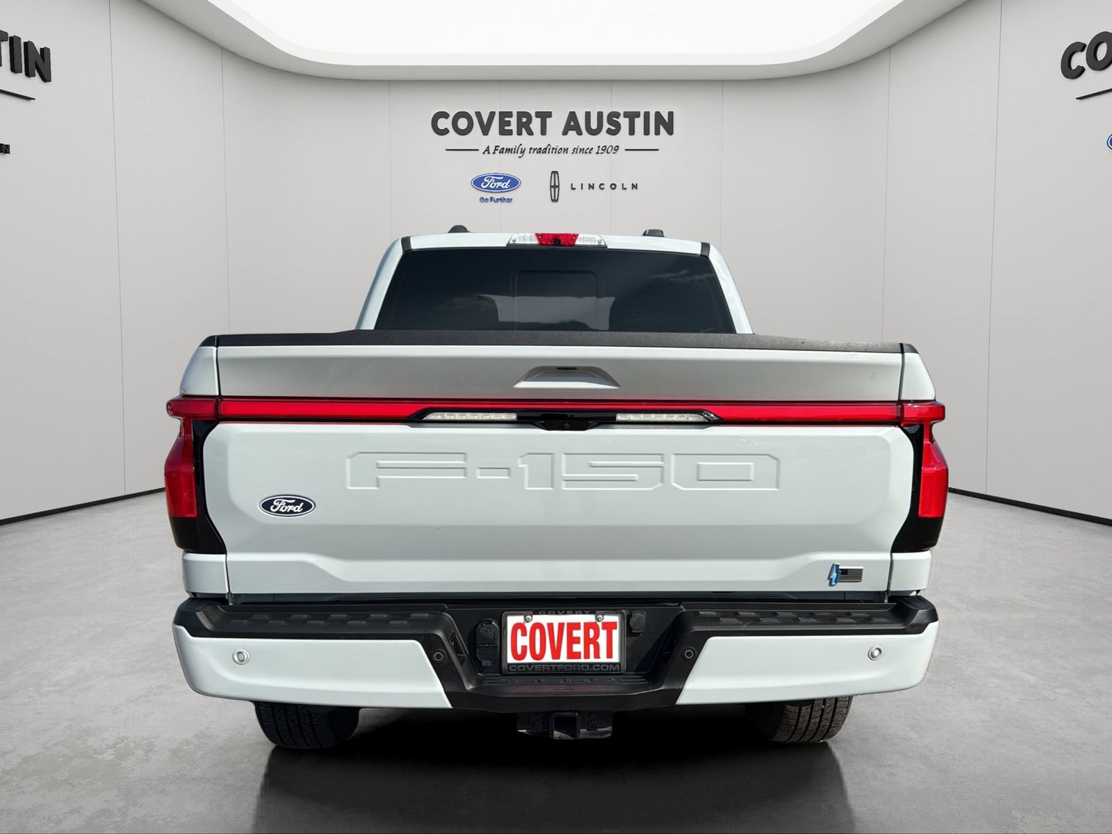 Certified 2024 Ford F150 Lightning Lariat AWD/4WD image 5